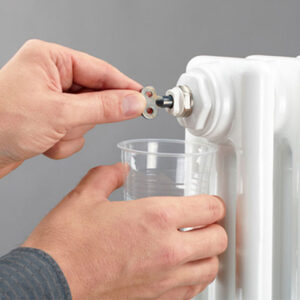 وسایل مورد نیاز برای هواگیری رادیاتور شوفاژ خانگی